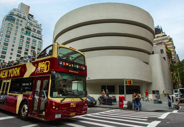 Экскурсионные автобусы Hop-On Hop-Off в Нью-Йорке